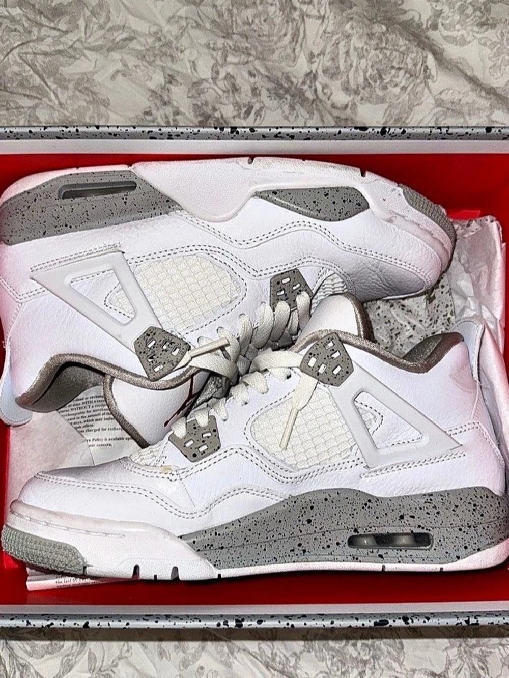 Jordan Air Jordan 4 Retro 'White Cement' Sneakers White & Gray US 6Y